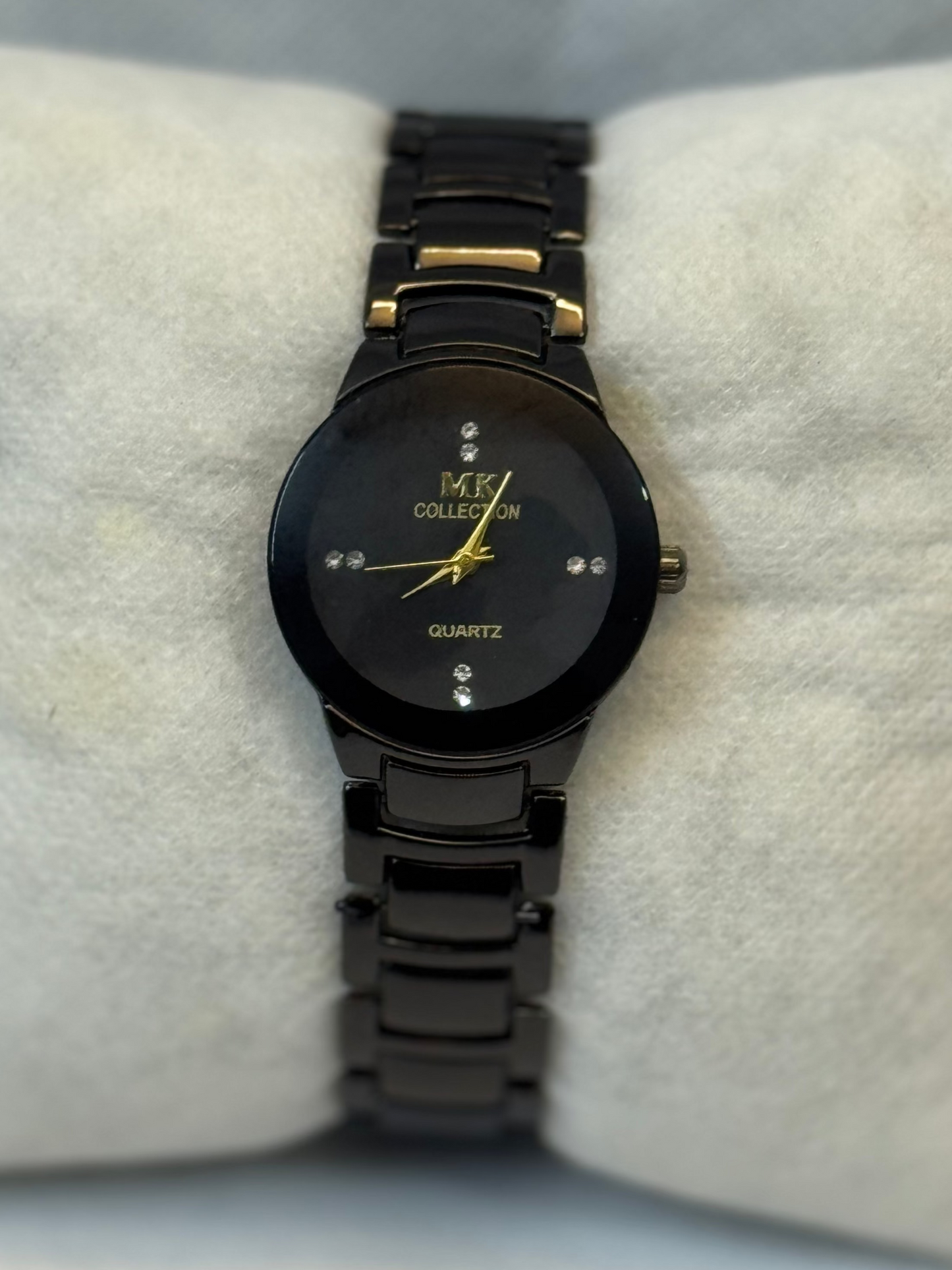 Eternal Bond – Black Edition (Women’s Watch)