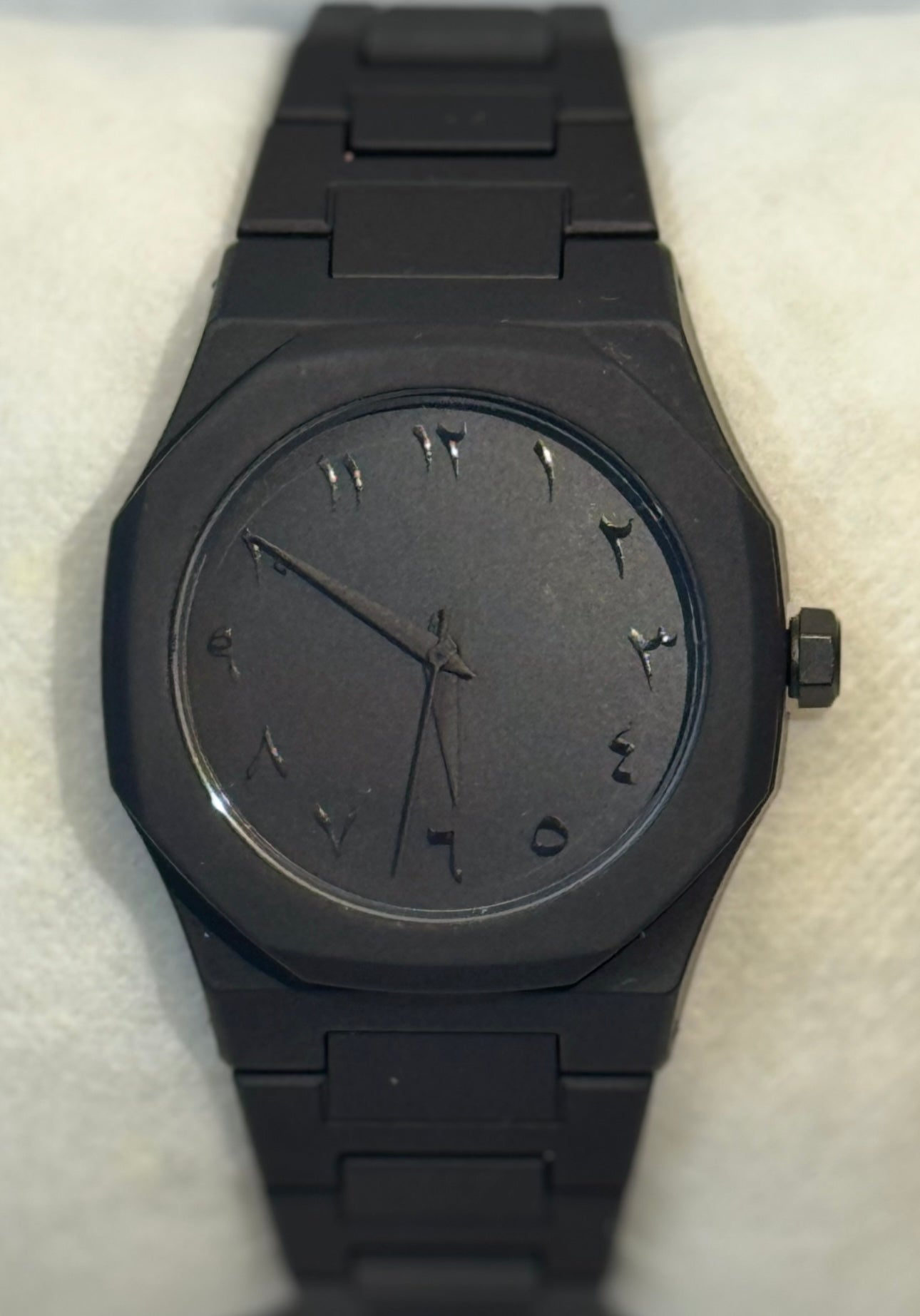 Arabic Aura Men’s Watch – Lightweight Fiber Body with Arabic Dial