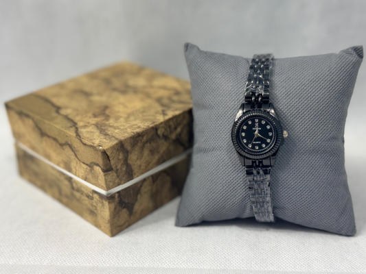 Onyx Grace – Sleek Black Ladies’ Watch