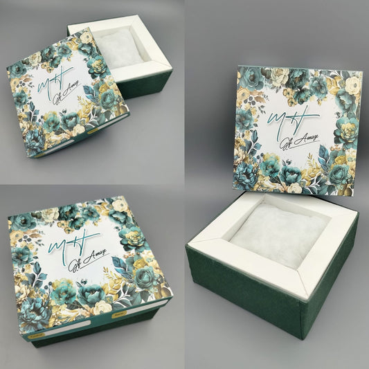 Premium Floral Watch Gift Box – Elegant Velvet Touch